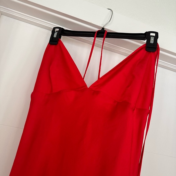 Bardot red silk long gown spaghetti straps - Picture 8 of 11